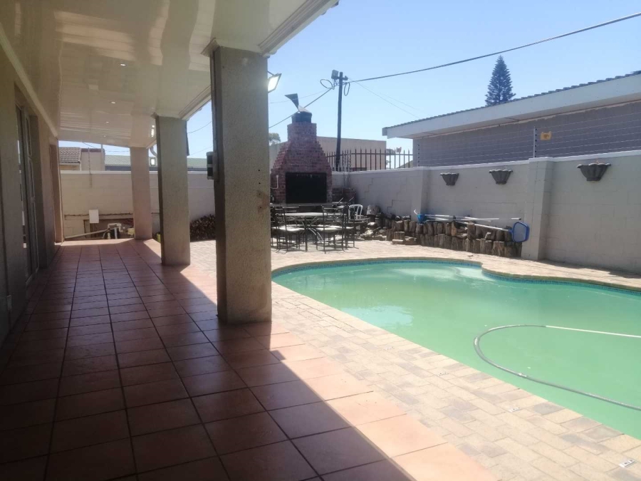 3 Bedroom Property for Sale in Bellville South Western Cape